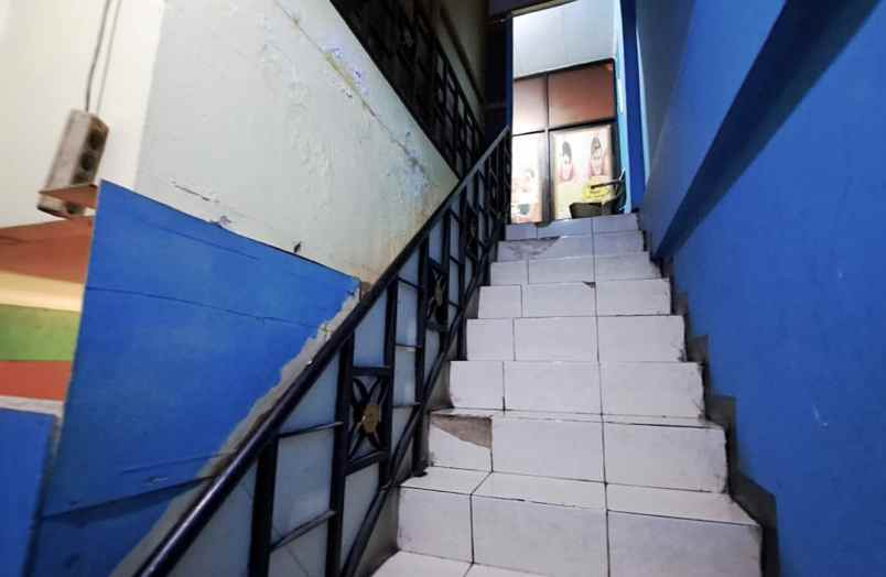 dijual ruko gudang kantor jalan raya harapan indah