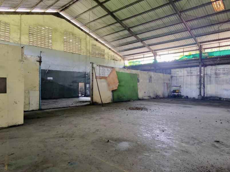 dijual ruko gudang kantor jalan raya setu