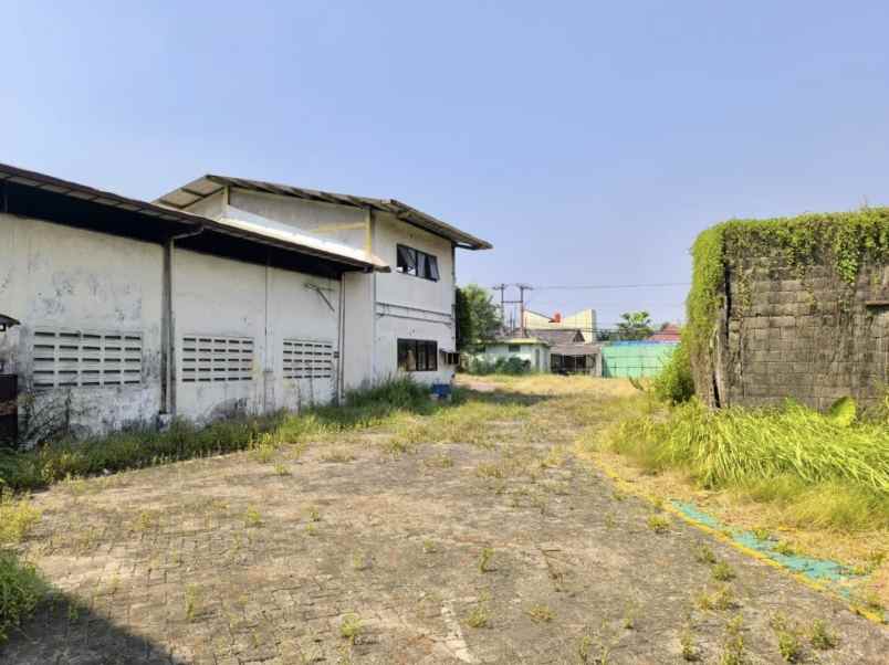 dijual ruko gudang kantor jalan raya setu