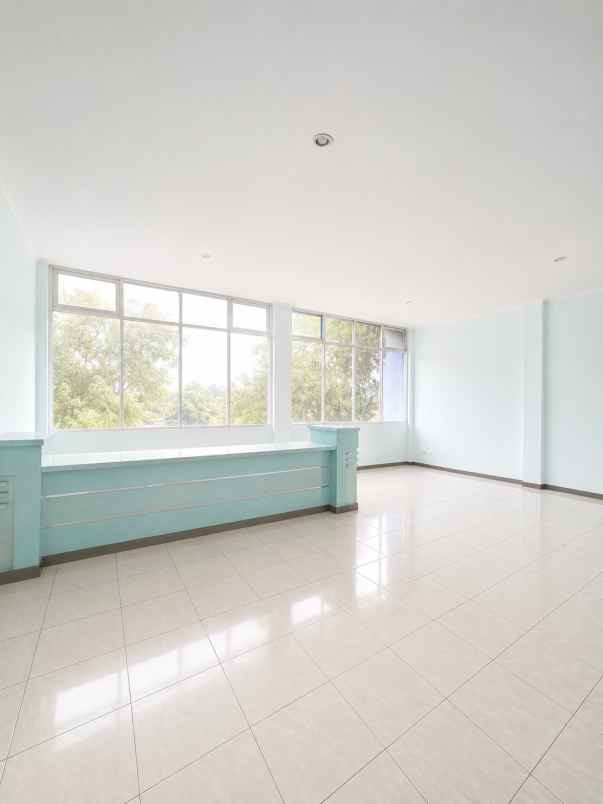 dijual ruko gudang kantor jl raya serang