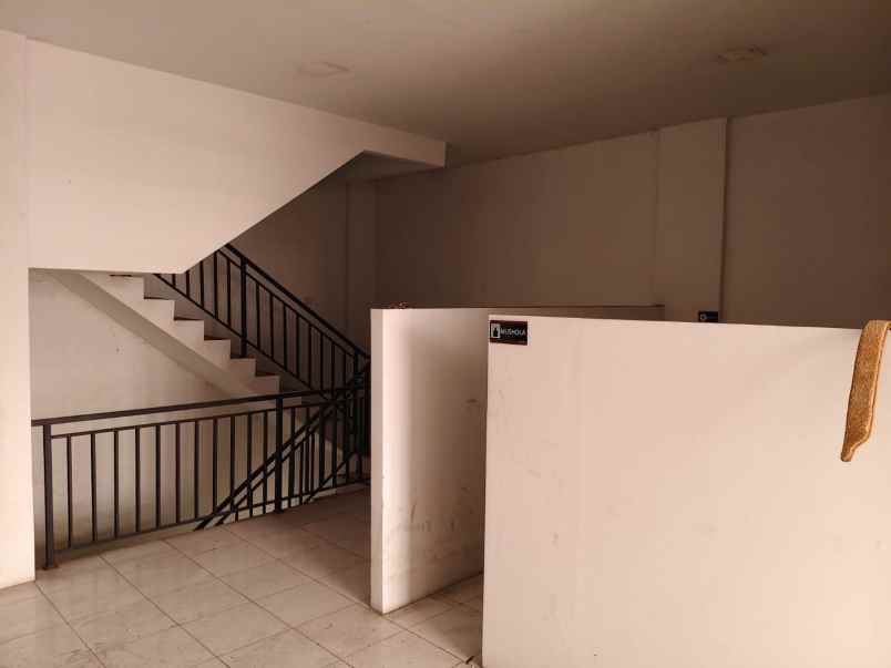 dijual ruko gudang kantor joglo kembangan jakarta barat