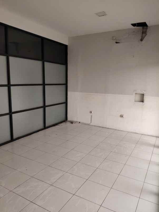 dijual ruko gudang kantor joglo kembangan jakarta barat