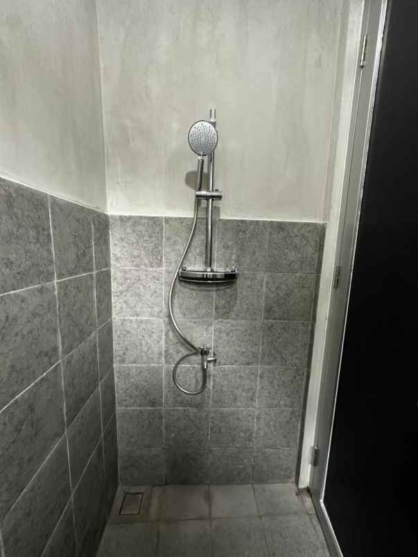 dijual ruko gudang kantor patemon