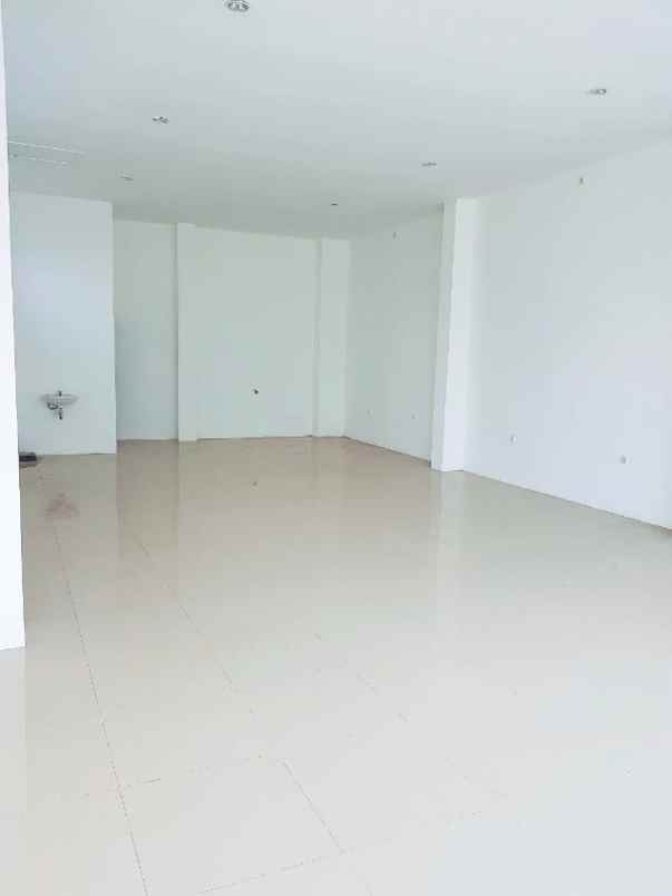 dijual ruko gudang kantor raya manukan kulon