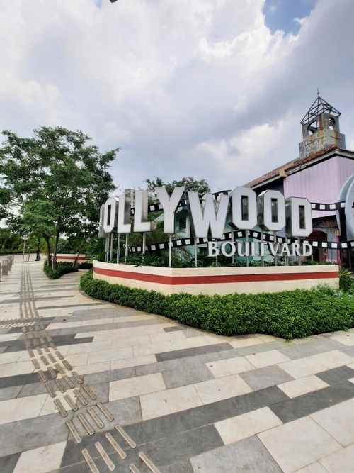 dijual ruko gudang kantor ruko hollywood plaza jababeka