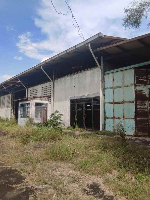 dijual ruko gudang kantor wetan