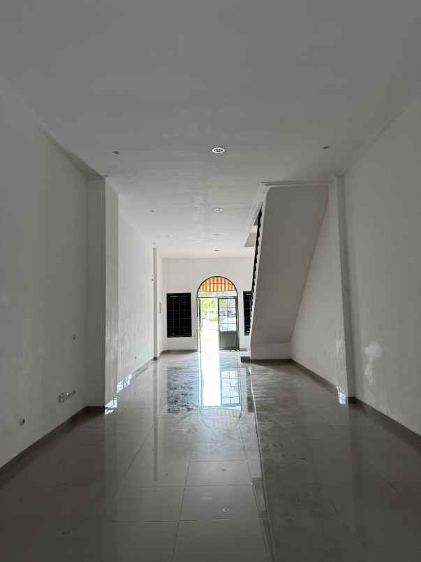 dijual ruko osaka pik 2 siaphuni