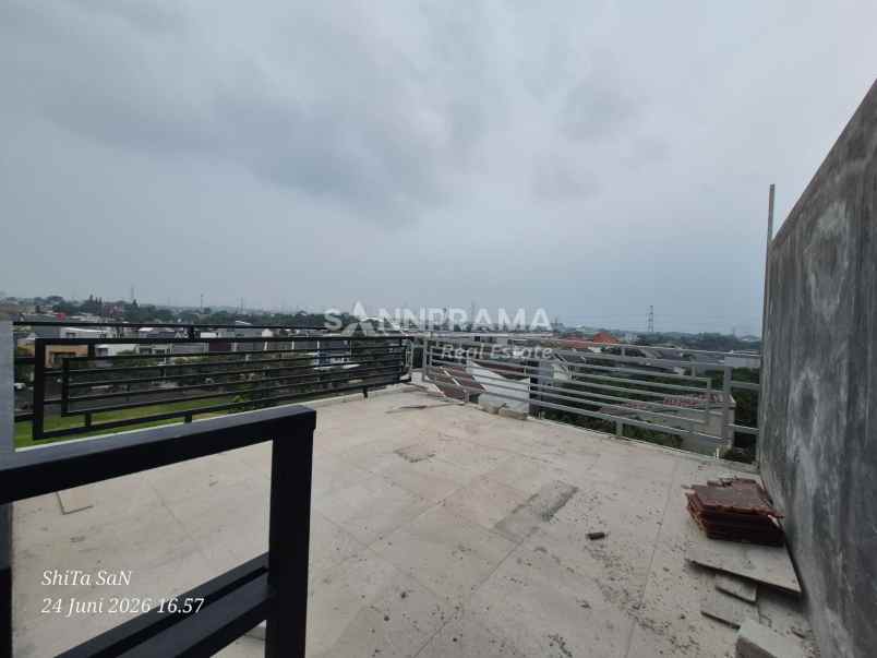 dijual ruko siap huni di jl raya pramuka mampang depok