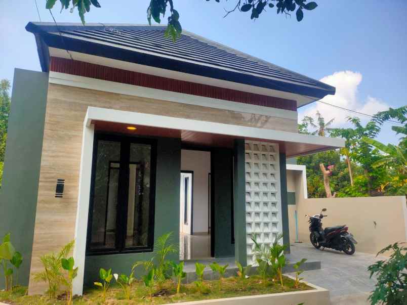 dijual rumah 1 km rsud penembahan senopati