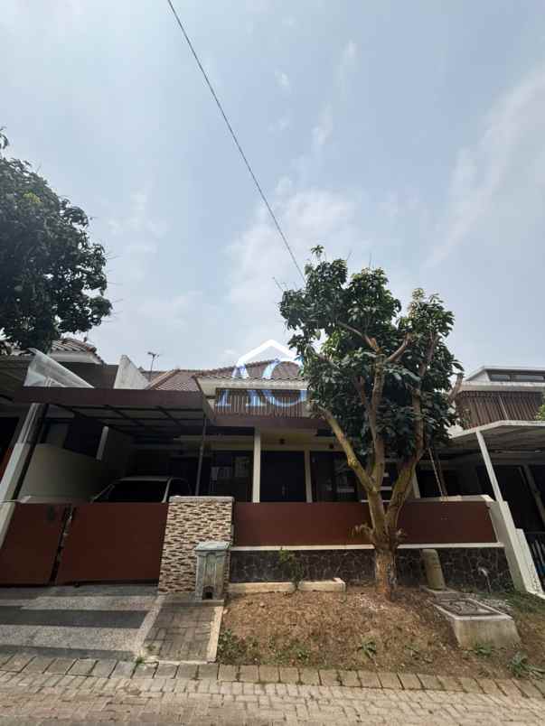 dijual rumah 1 lantai di greenland tidar malang