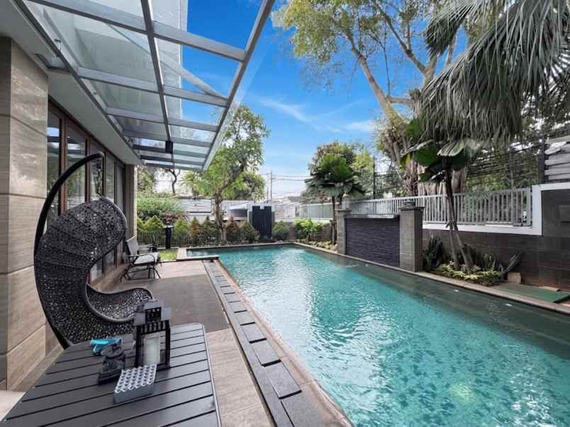 dijual rumah ampera cilandak timur
