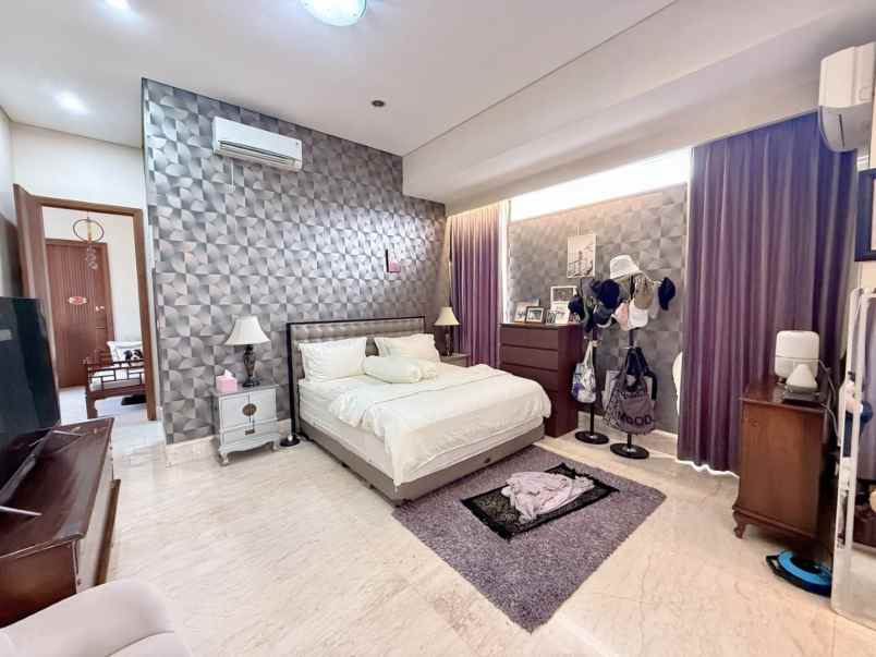 dijual rumah ampera cilandak timur