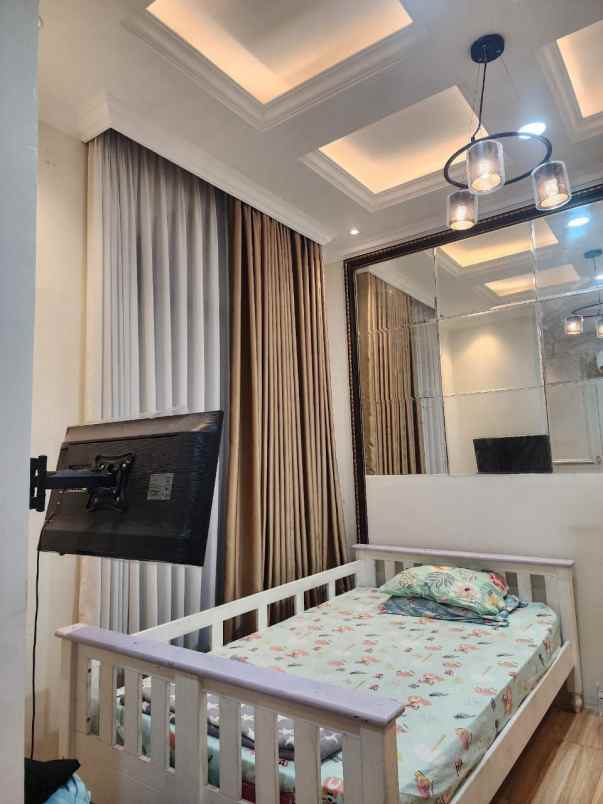 dijual rumah arcamanik