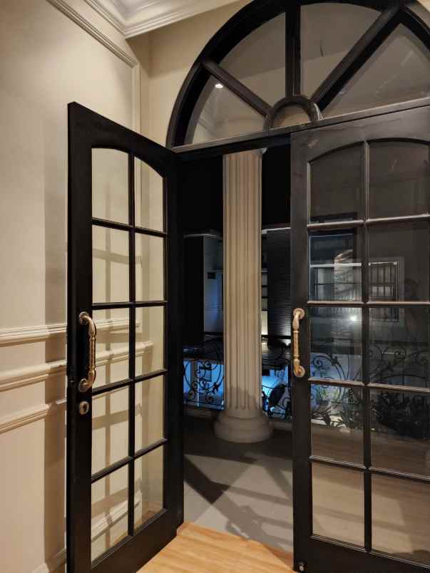 dijual rumah arcamanik