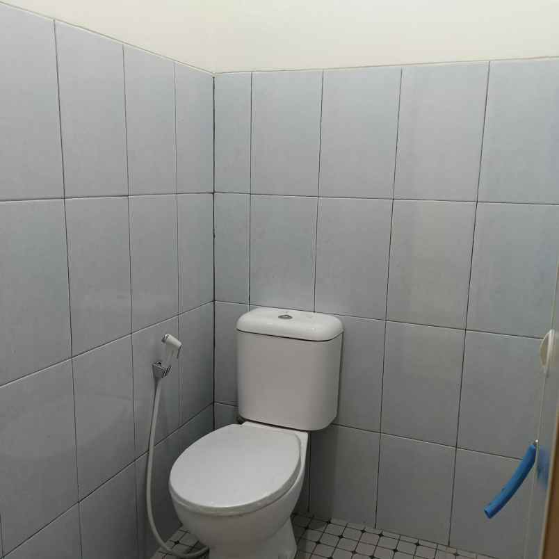 dijual rumah baru minimalis di pojok graha bukit raya