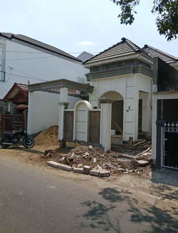 dijual rumah baru modern minimalis lokasi sawojajar 1