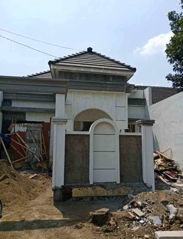 dijual rumah baru modern minimalis lokasi sawojajar 1