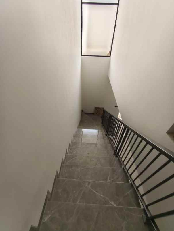 dijual rumah batununggal asih