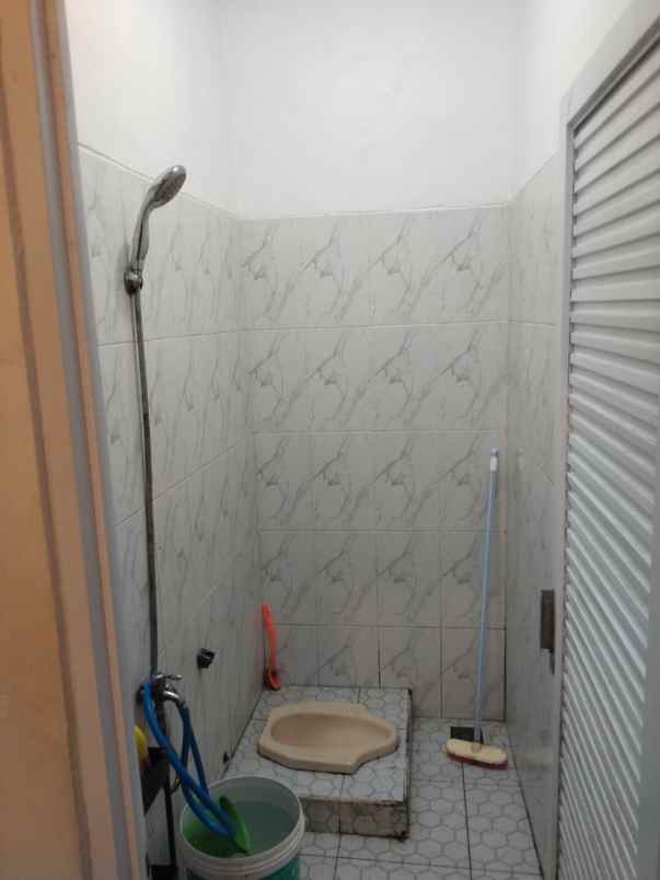 dijual rumah bedahan sawangan depok