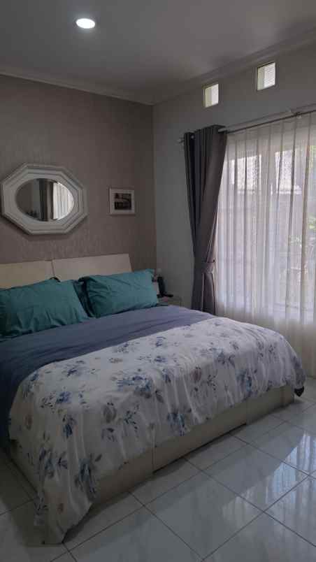 dijual rumah bintaro tangerang selatan