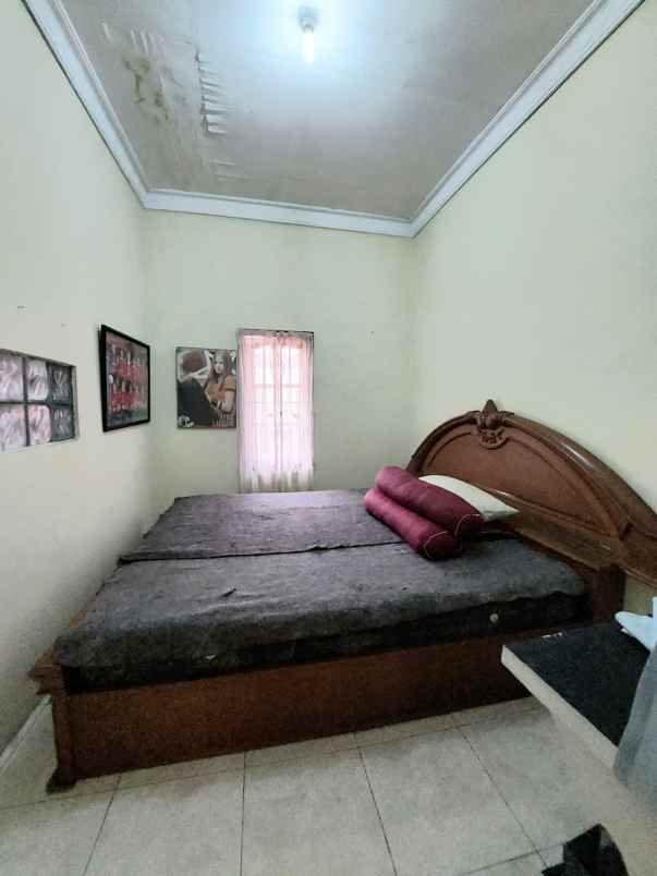 dijual rumah bratang binangun