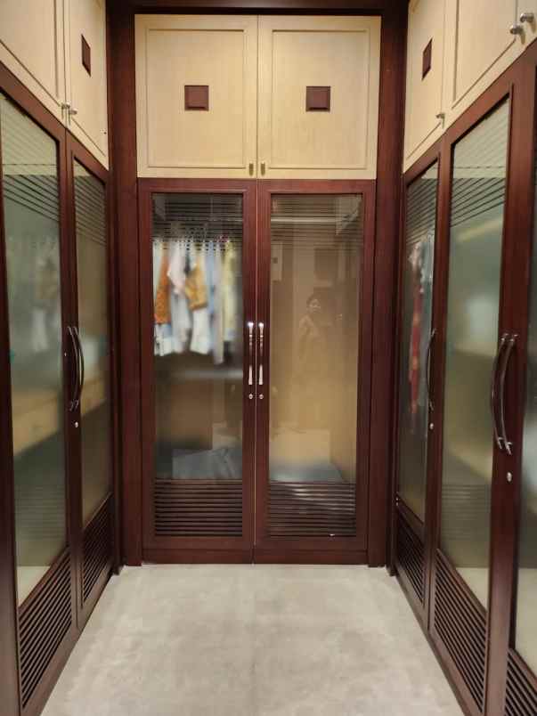 dijual rumah bukit gading villa kelapa