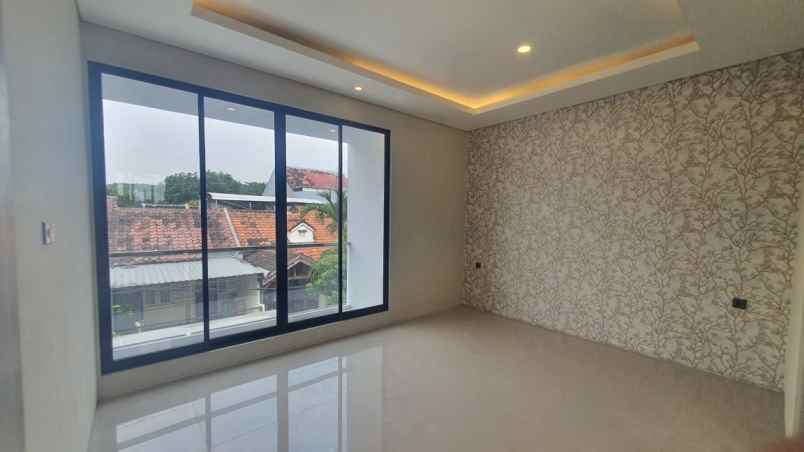 dijual rumah bukit palma citraland utara