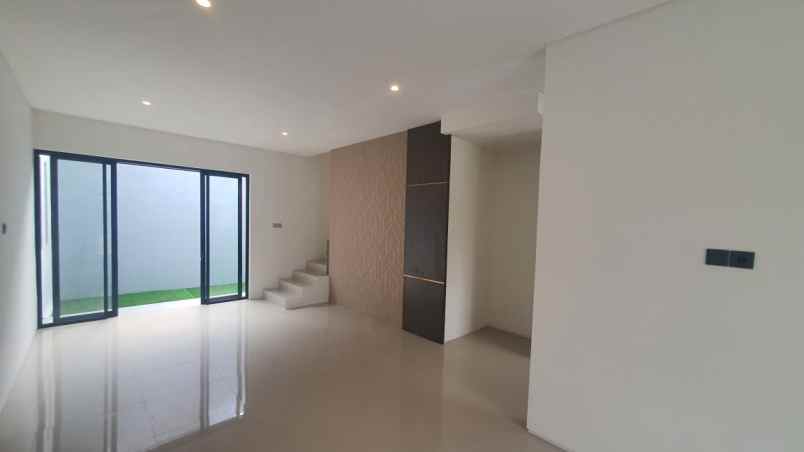 dijual rumah bukit palma citraland utara