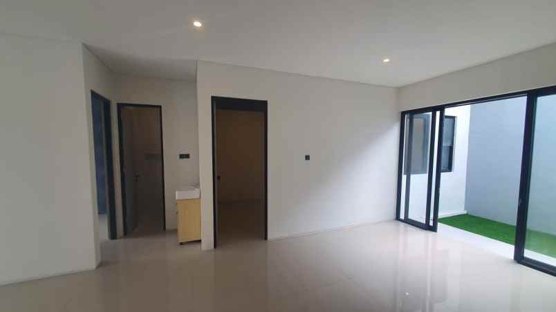 dijual rumah bukit palma citraland utara