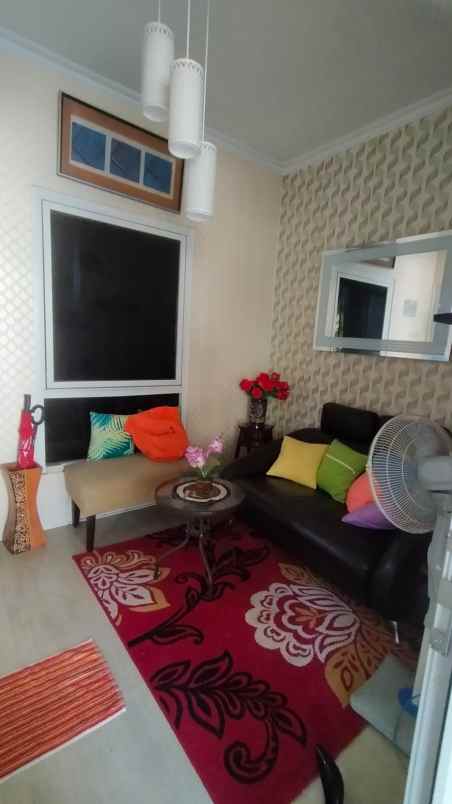 dijual rumah bukit wahid