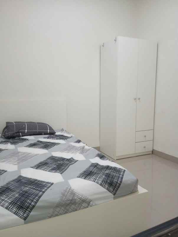 dijual rumah burangkeng