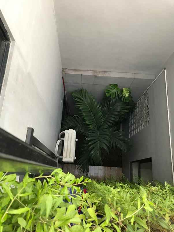 dijual rumah cantik furnished di kota wisata cibubur