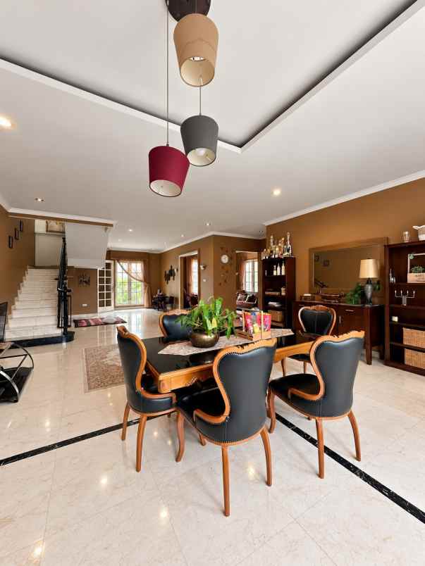 dijual rumah cempaka putih