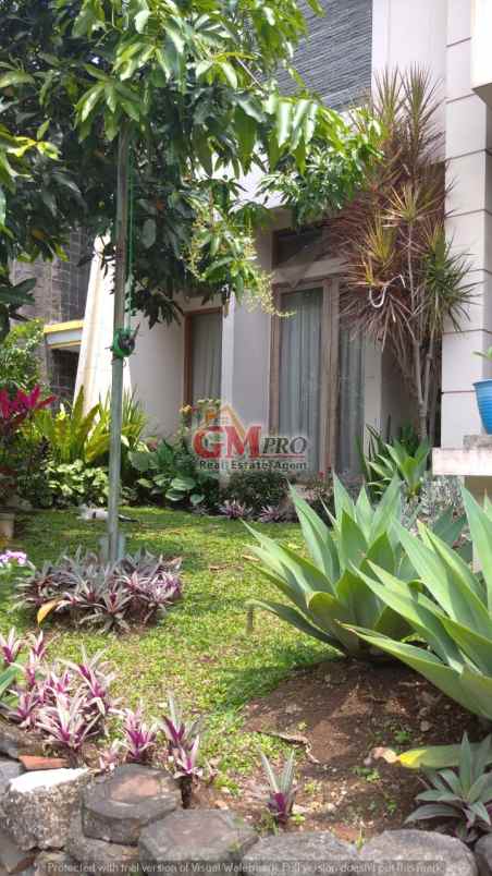 dijual rumah cigadung