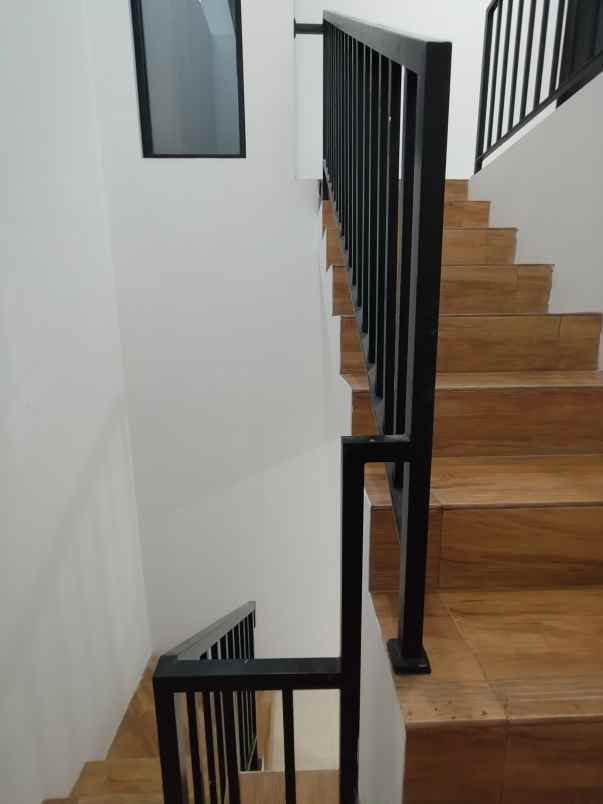 dijual rumah cilangkap cipayung jaktim