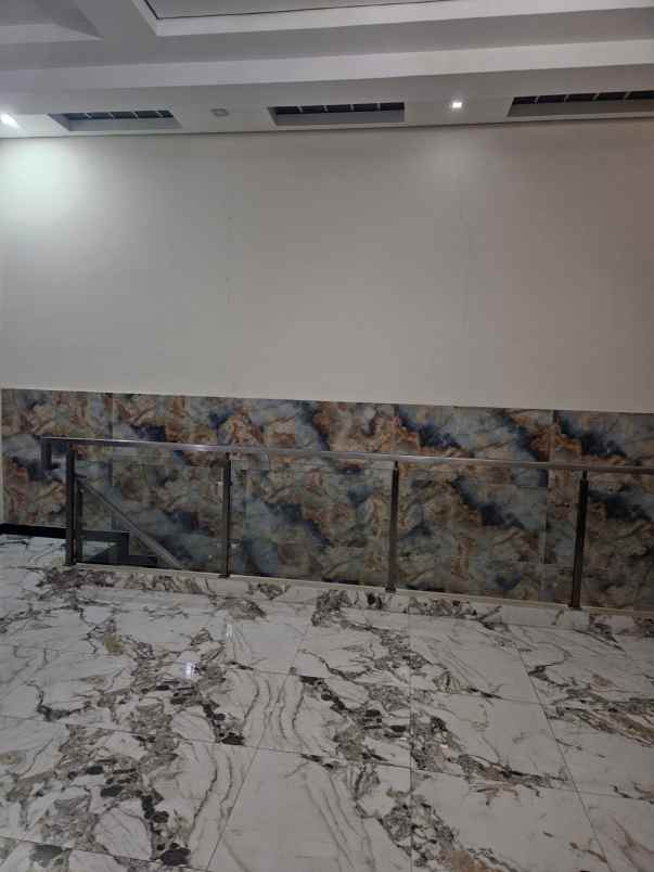 dijual rumah cimuning mustika jaya