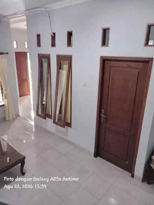 dijual rumah cipedak jagakarsa