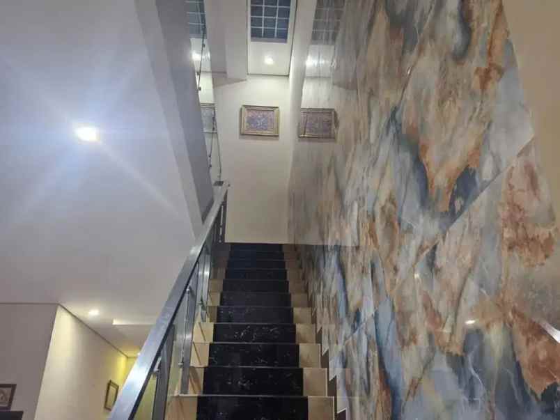 dijual rumah cipinang