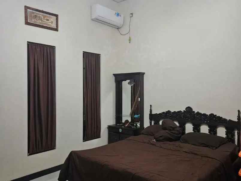 dijual rumah cipinang