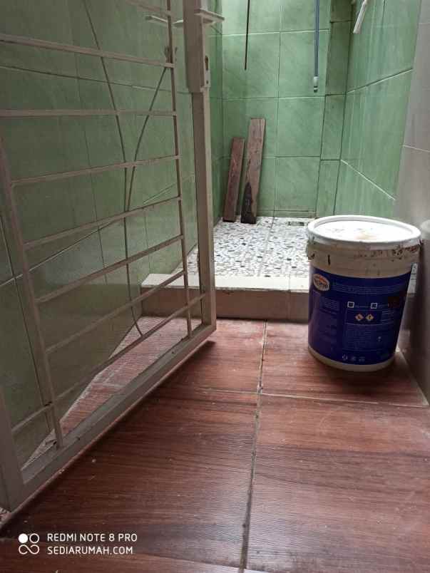 dijual rumah ciracas