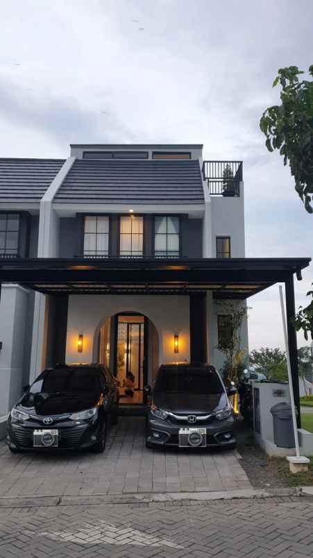 dijual rumah citra grand