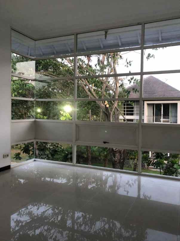 dijual rumah citraland