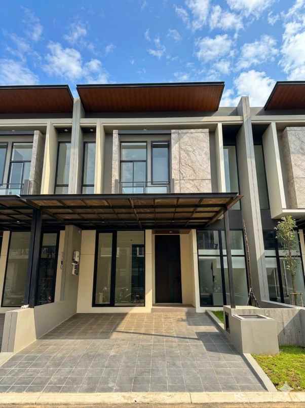dijual rumah citraland