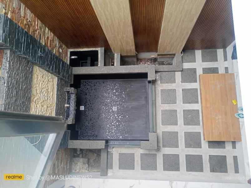 dijual rumah citraland cluster east