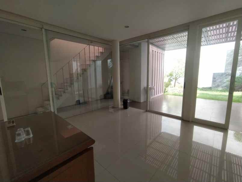 dijual rumah citraland royal park surabaya