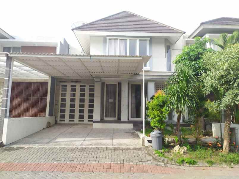 dijual rumah citraland royal park surabaya