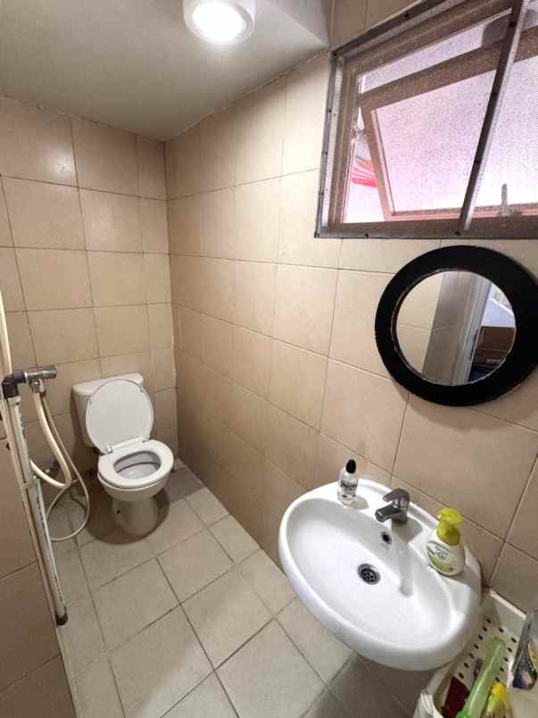 dijual rumah cluster alamanda jgc