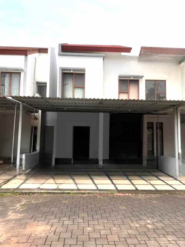 dijual rumah cluster alamanda jgc