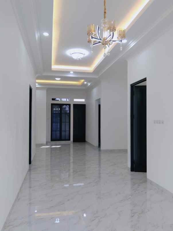 dijual rumah cluster griyaloka bsd city