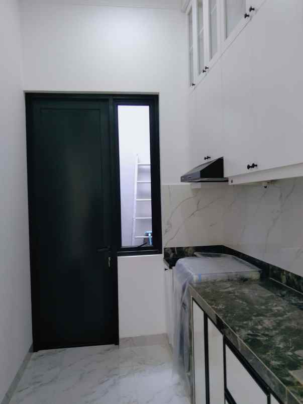 dijual rumah cluster griyaloka bsd city